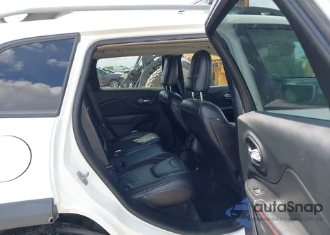 2016 Jeep Cherokee Trailhawk из США, поврежденный, VIN 1C4PJMBS1GW300056